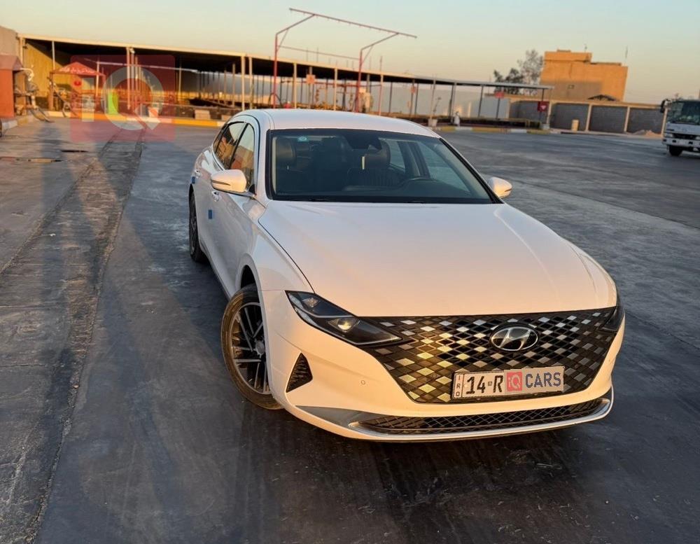 هيونداي أزيرا